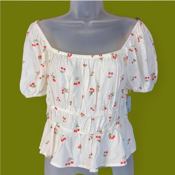 Sonoma Tops - NWT SO Off The Shoulder Square Neck Crop M